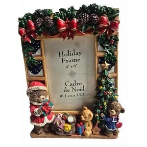 Holiday Frame 4x6 with Bear and Christmas Tree Figurines